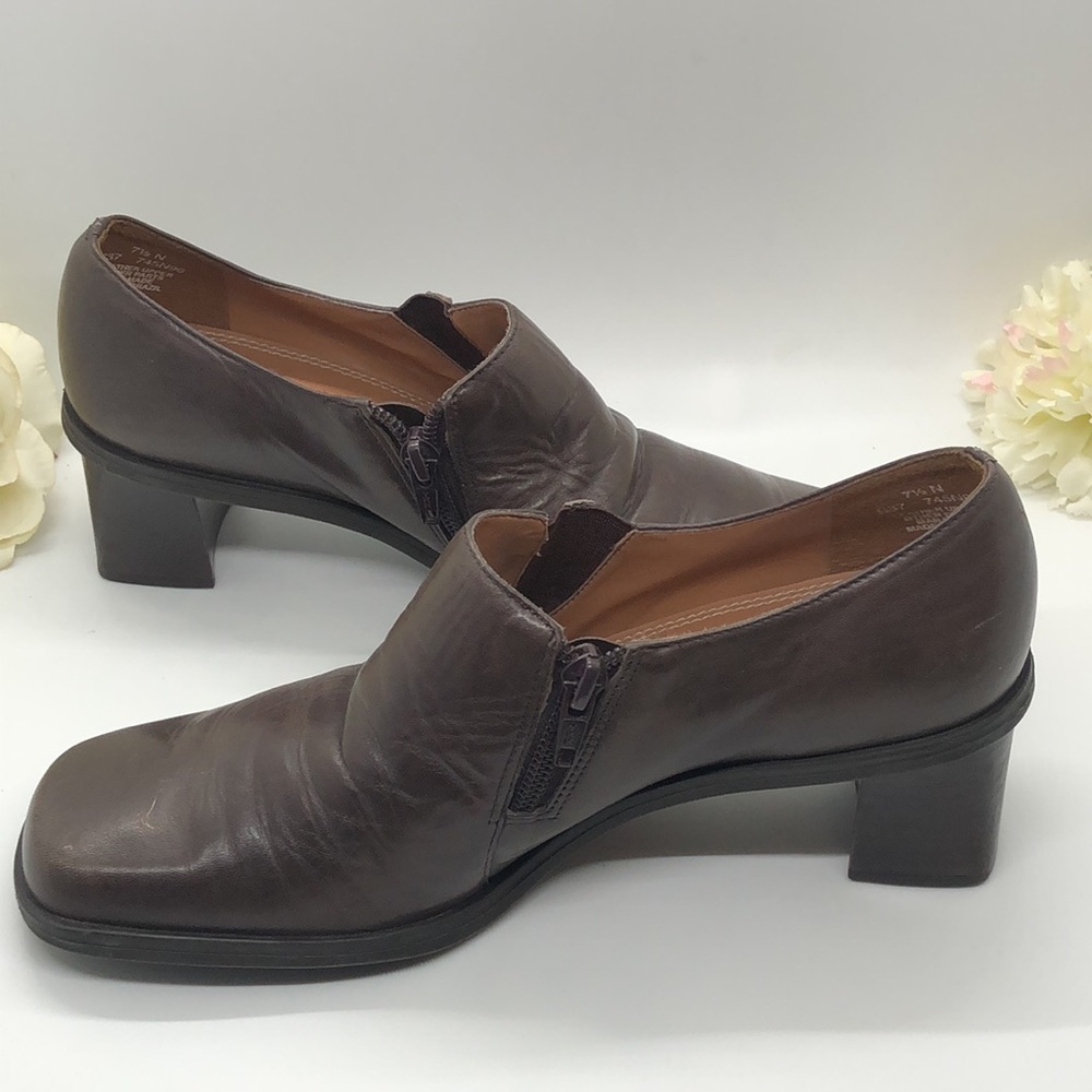 Naturalizer Leather bootie